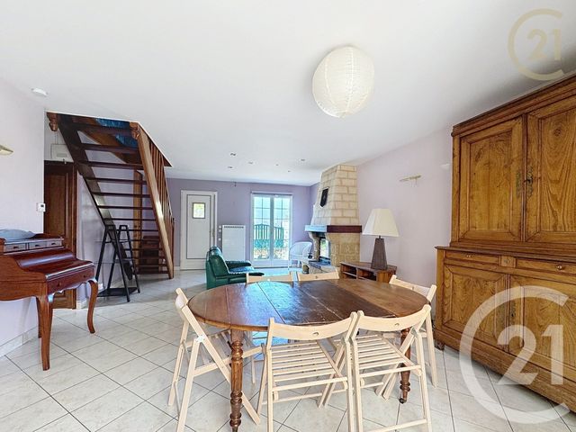 maison à vendre - 7 pièces - 143.3 m2 - ARBONNE LA FORET - 77 - ILE-DE-FRANCE - Century 21 Agence Chaumette