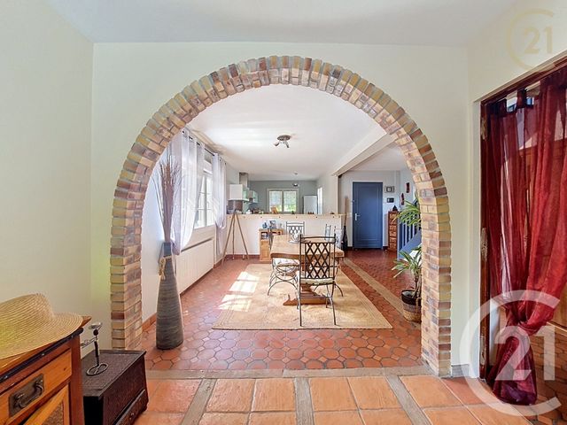 maison à vendre - 8 pièces - 177.0 m2 - PERTHES - 77 - ILE-DE-FRANCE - Century 21 Agence Chaumette