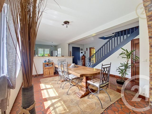 maison à vendre - 8 pièces - 177.0 m2 - PERTHES - 77 - ILE-DE-FRANCE - Century 21 Agence Chaumette