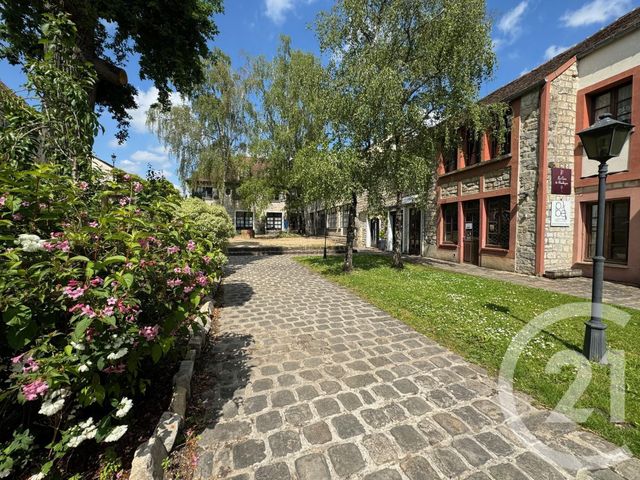 Appartement F3 à louer - 3 pièces - 50.85 m2 - BARBIZON - 77 - ILE-DE-FRANCE - Century 21 Agence Chaumette