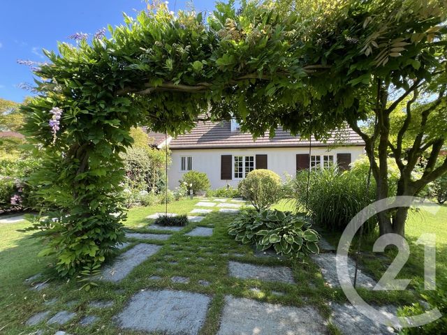 maison à vendre - 8 pièces - 199.6 m2 - ST FARGEAU PONTHIERRY - 77 - ILE-DE-FRANCE - Century 21 Agence Chaumette