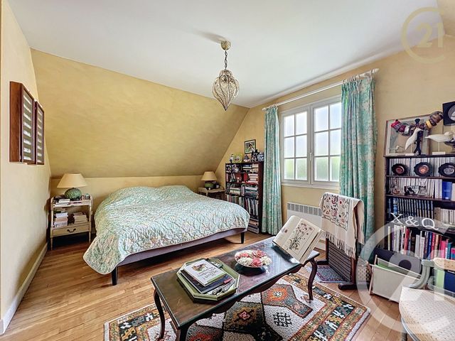 maison à vendre - 8 pièces - 199.6 m2 - ST FARGEAU PONTHIERRY - 77 - ILE-DE-FRANCE - Century 21 Agence Chaumette