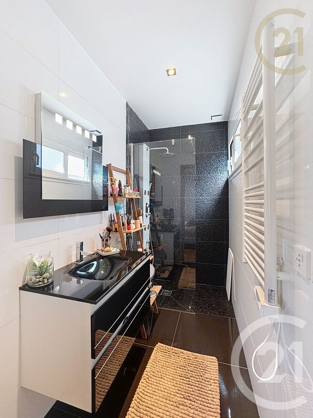 maison à vendre - 7 pièces - 148.4 m2 - ST SAUVEUR SUR ECOLE - 77 - ILE-DE-FRANCE - Century 21 Agence Chaumette