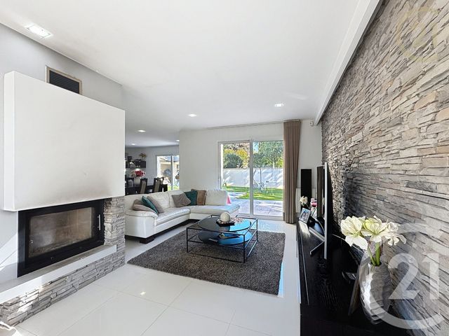 maison à vendre - 7 pièces - 148.4 m2 - ST SAUVEUR SUR ECOLE - 77 - ILE-DE-FRANCE - Century 21 Agence Chaumette