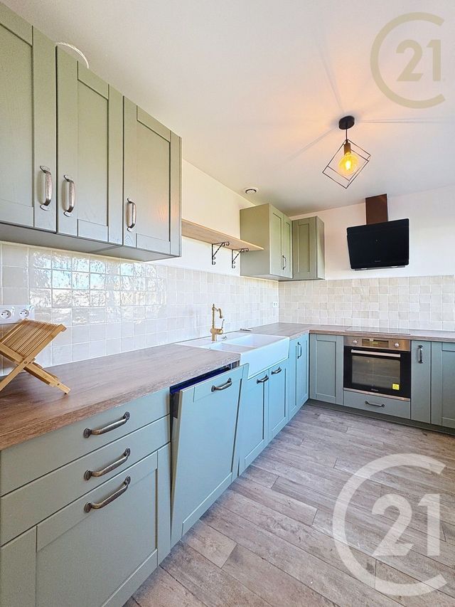 maison à vendre - 5 pièces - 93.81 m2 - ST SAUVEUR SUR ECOLE - 77 - ILE-DE-FRANCE - Century 21 Agence Chaumette