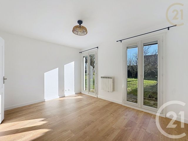 maison à vendre - 5 pièces - 93.81 m2 - ST SAUVEUR SUR ECOLE - 77 - ILE-DE-FRANCE - Century 21 Agence Chaumette