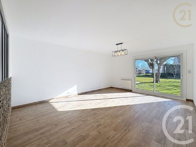 maison à vendre - 5 pièces - 93.81 m2 - ST SAUVEUR SUR ECOLE - 77 - ILE-DE-FRANCE - Century 21 Agence Chaumette