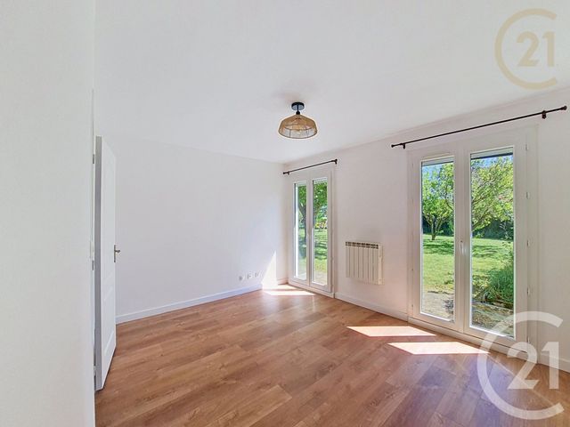 maison à vendre - 5 pièces - 93.81 m2 - ST SAUVEUR SUR ECOLE - 77 - ILE-DE-FRANCE - Century 21 Agence Chaumette