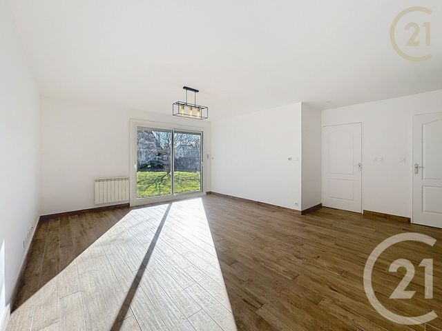 maison à vendre - 5 pièces - 93.81 m2 - ST SAUVEUR SUR ECOLE - 77 - ILE-DE-FRANCE - Century 21 Agence Chaumette