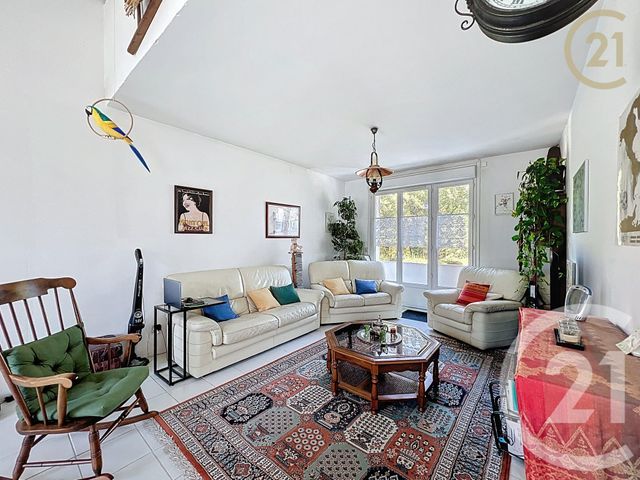 maison à vendre - 8 pièces - 240.0 m2 - ST FARGEAU PONTHIERRY - 77 - ILE-DE-FRANCE - Century 21 Agence Chaumette