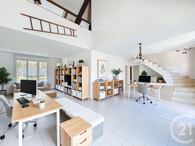 maison à vendre - 8 pièces - 240.0 m2 - ST FARGEAU PONTHIERRY - 77 - ILE-DE-FRANCE - Century 21 Agence Chaumette