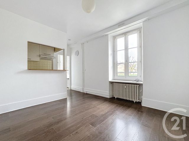 Appartement F1 à louer BARBIZON