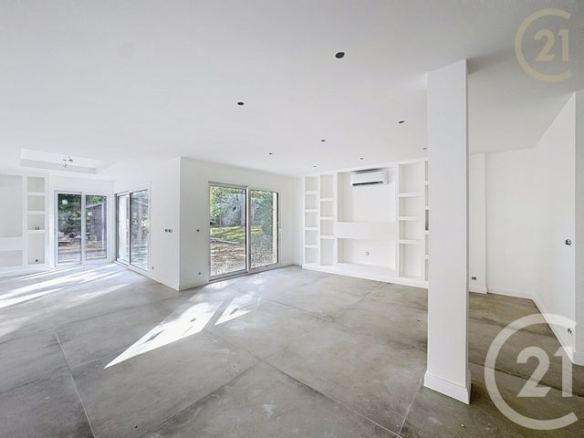 maison à vendre - 6 pièces - 180.3 m2 - PRINGY - 77 - ILE-DE-FRANCE - Century 21 Agence Chaumette