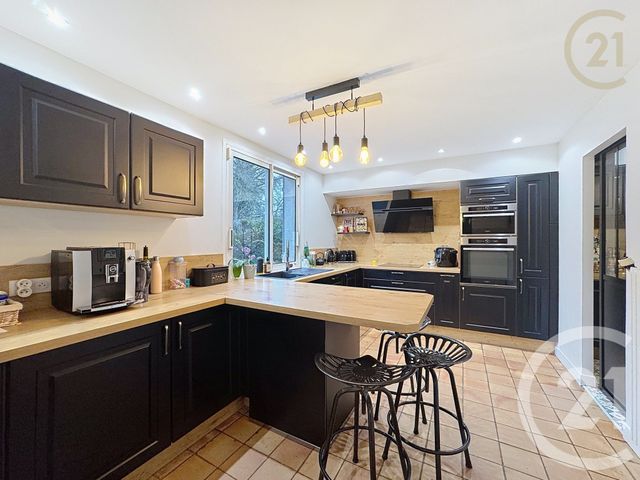 maison à vendre - 8 pièces - 199.6 m2 - ARBONNE LA FORET - 77 - ILE-DE-FRANCE - Century 21 Agence Chaumette