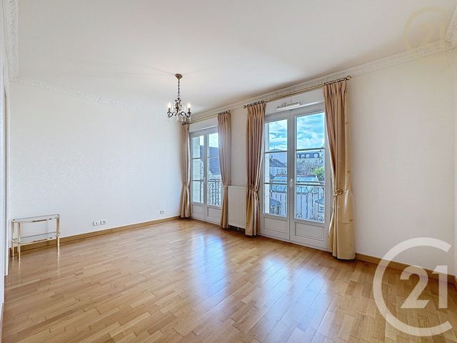 Appartement F4 à vendre - 4 pièces - 108.68 m2 - ST FARGEAU PONTHIERRY - 77 - ILE-DE-FRANCE - Century 21 Agence Chaumette