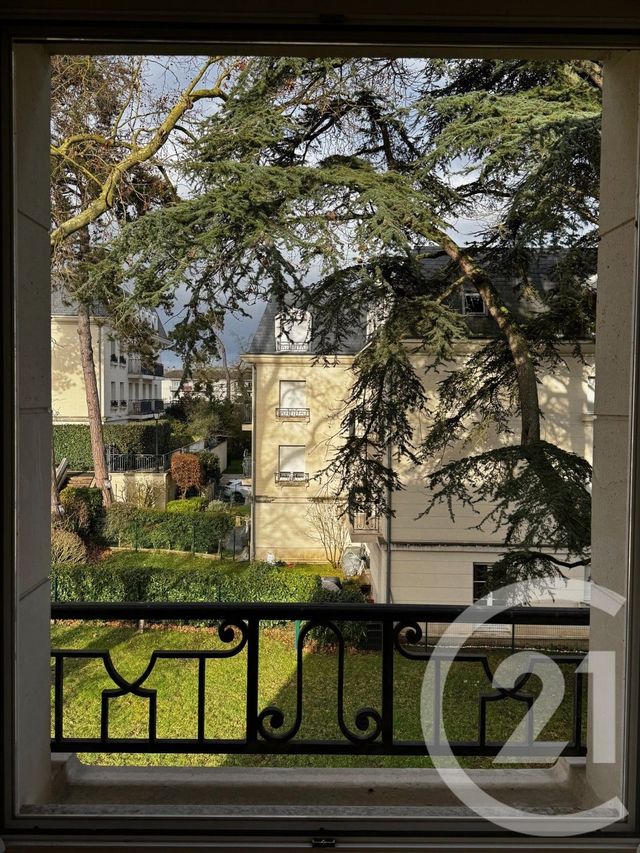 Appartement F4 à vendre - 4 pièces - 108.68 m2 - ST FARGEAU PONTHIERRY - 77 - ILE-DE-FRANCE - Century 21 Agence Chaumette