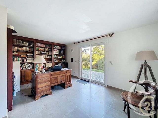 maison à vendre - 7 pièces - 160.66 m2 - BOISSISE LE ROI - 77 - ILE-DE-FRANCE - Century 21 Agence Chaumette