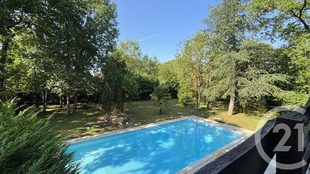 maison à louer - 6 pièces - 206.08 m2 - ST SAUVEUR SUR ECOLE - 77 - ILE-DE-FRANCE - Century 21 Agence Chaumette