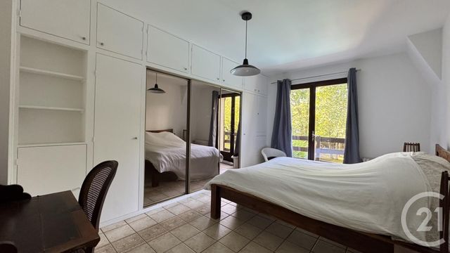 maison à louer - 6 pièces - 206.08 m2 - ST SAUVEUR SUR ECOLE - 77 - ILE-DE-FRANCE - Century 21 Agence Chaumette