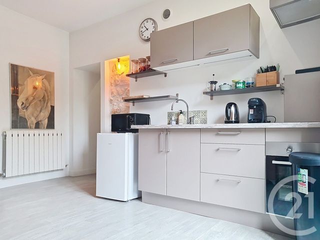 Appartement T2 à vendre - 2 pièces - 42.75 m2 - BOIS LE ROI - 77 - ILE-DE-FRANCE - Century 21 Agence Chaumette