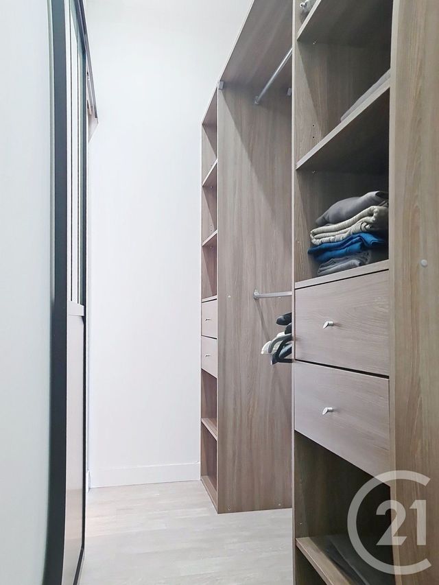 Appartement T2 à vendre - 2 pièces - 42.75 m2 - BOIS LE ROI - 77 - ILE-DE-FRANCE - Century 21 Agence Chaumette