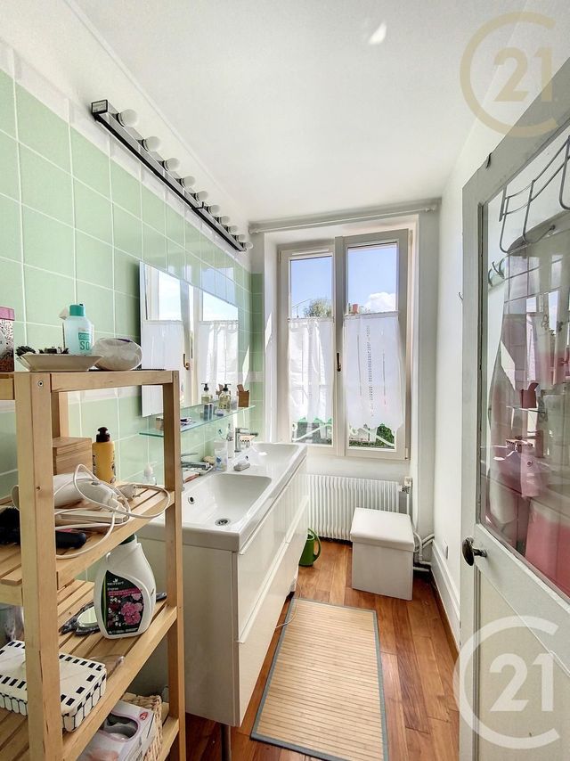 maison à vendre - 10 pièces - 220.48 m2 - PRINGY - 77 - ILE-DE-FRANCE - Century 21 Agence Chaumette