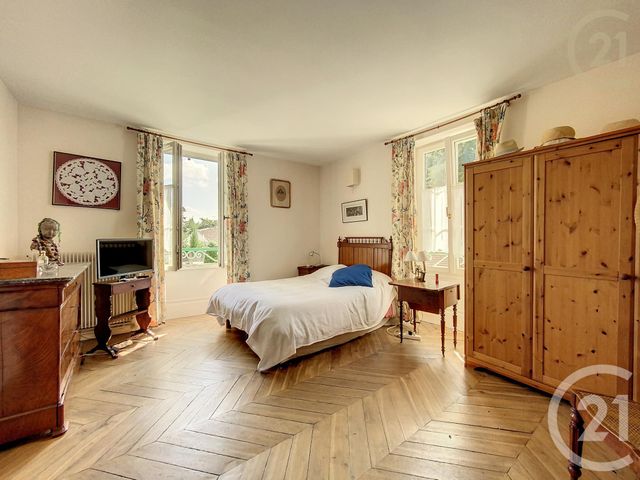 maison à vendre - 10 pièces - 220.48 m2 - PRINGY - 77 - ILE-DE-FRANCE - Century 21 Agence Chaumette