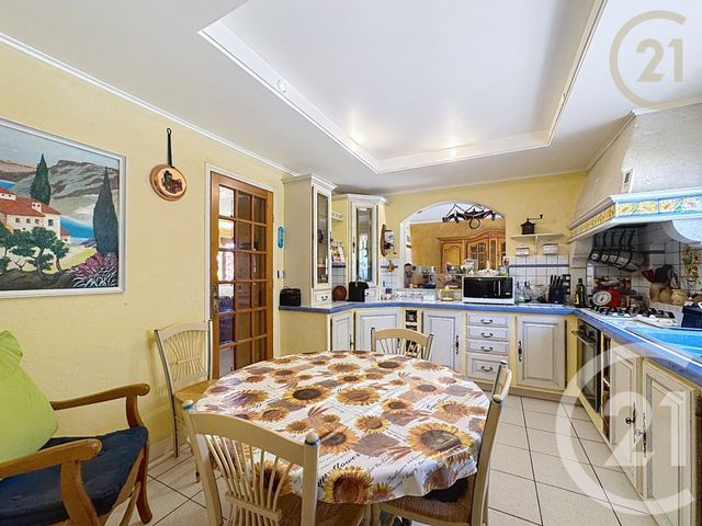 maison à vendre - 6 pièces - 107.51 m2 - BOISSISE LE ROI - 77 - ILE-DE-FRANCE - Century 21 Agence Chaumette