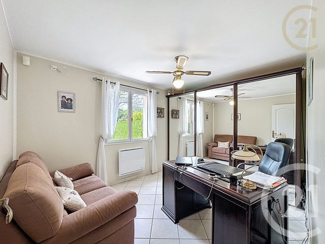 maison à vendre - 7 pièces - 130.0 m2 - BOISSISE LE ROI - 77 - ILE-DE-FRANCE - Century 21 Agence Chaumette
