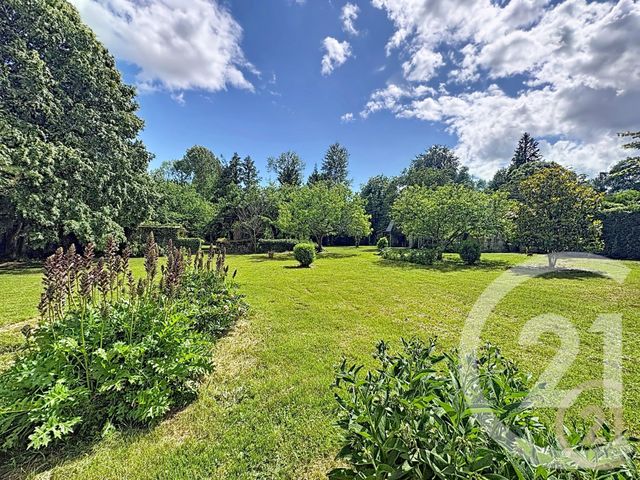 maison à vendre - 10 pièces - 255.62 m2 - VILLECERF - 77 - ILE-DE-FRANCE - Century 21 Agence Chaumette