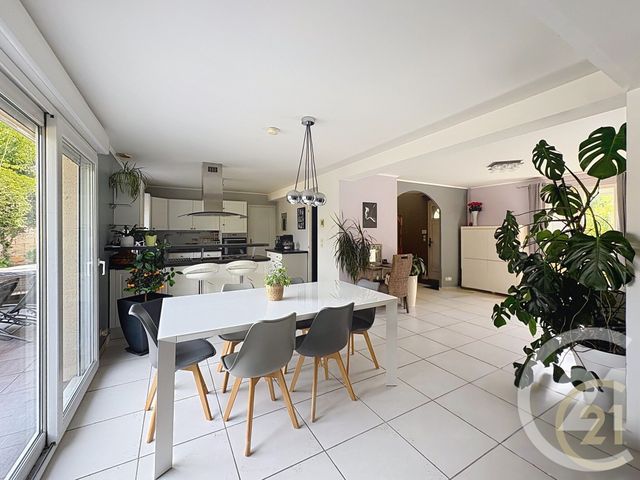 maison à vendre - 8 pièces - 176.55 m2 - THOMERY - 77 - ILE-DE-FRANCE - Century 21 Agence Chaumette