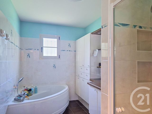 maison à vendre - 6 pièces - 153.75 m2 - ST PIERRE LES NEMOURS - 77 - ILE-DE-FRANCE - Century 21 Agence Chaumette