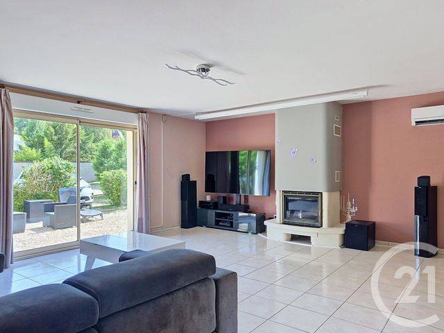 maison à vendre - 6 pièces - 153.75 m2 - ST PIERRE LES NEMOURS - 77 - ILE-DE-FRANCE - Century 21 Agence Chaumette