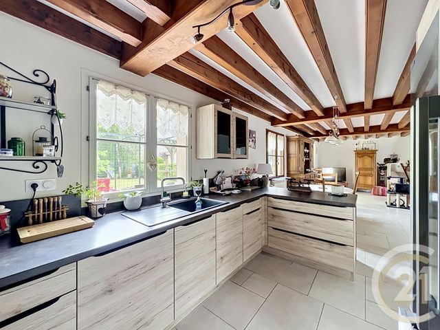 maison à vendre - 6 pièces - 131.37 m2 - BOISSISE LE ROI - 77 - ILE-DE-FRANCE - Century 21 Agence Chaumette