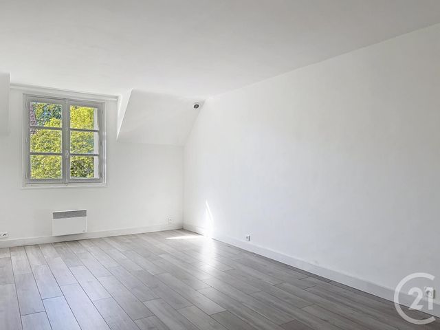 Appartement Duplex à louer - 3 pièces - 76.51 m2 - BARBIZON - 77 - ILE-DE-FRANCE - Century 21 Agence Chaumette