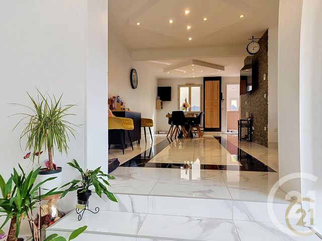 maison à vendre - 6 pièces - 131.78 m2 - ST FARGEAU PONTHIERRY - 77 - ILE-DE-FRANCE - Century 21 Agence Chaumette