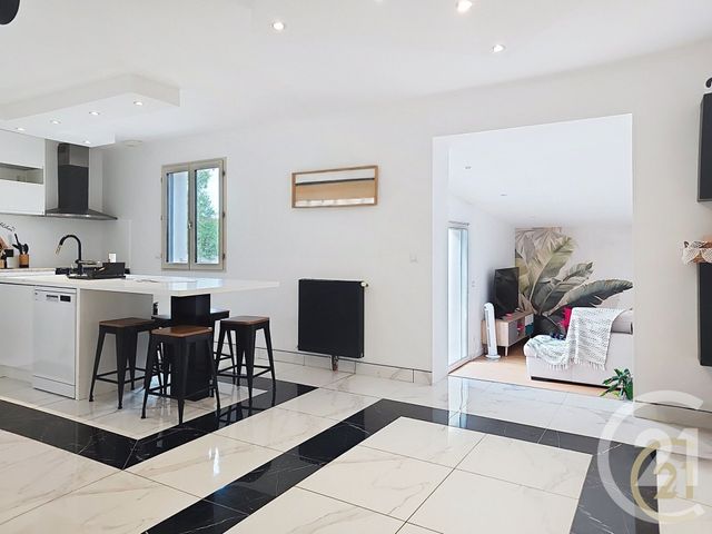 maison à vendre - 6 pièces - 131.78 m2 - ST FARGEAU PONTHIERRY - 77 - ILE-DE-FRANCE - Century 21 Agence Chaumette