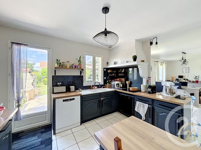maison à vendre - 7 pièces - 120.0 m2 - ST FARGEAU PONTHIERRY - 77 - ILE-DE-FRANCE - Century 21 Agence Chaumette