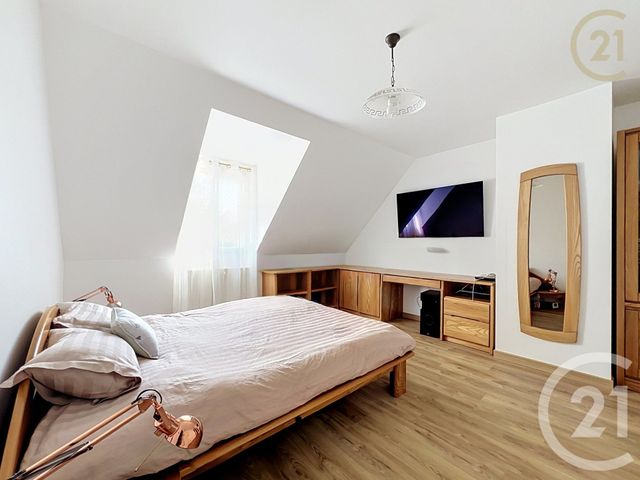 maison à vendre - 9 pièces - 211.24 m2 - BOISSISE LE ROI - 77 - ILE-DE-FRANCE - Century 21 Agence Chaumette