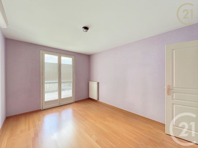 maison à vendre - 9 pièces - 211.24 m2 - BOISSISE LE ROI - 77 - ILE-DE-FRANCE - Century 21 Agence Chaumette