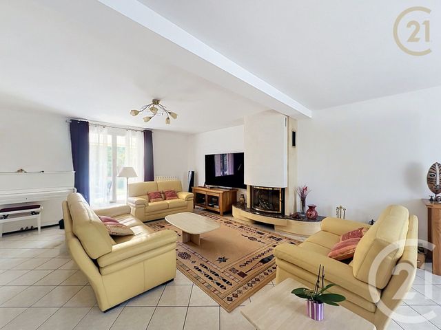 maison à vendre - 9 pièces - 211.24 m2 - BOISSISE LE ROI - 77 - ILE-DE-FRANCE - Century 21 Agence Chaumette