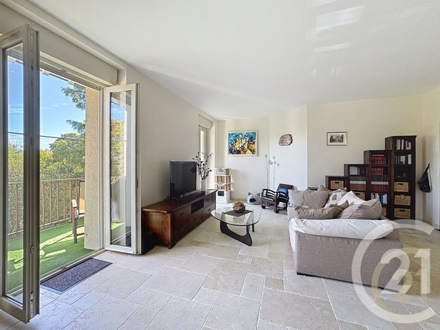 Appartement F3 à vendre - 3 pièces - 73.56 m2 - 77 - ILE-DE-FRANCE - Century 21 Agence Chaumette