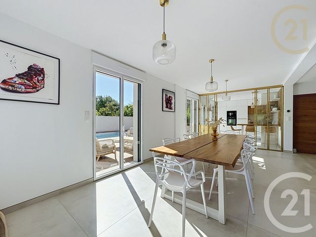 maison à vendre - 8 pièces - 193.0 m2 - 77 - ILE-DE-FRANCE - Century 21 Agence Chaumette