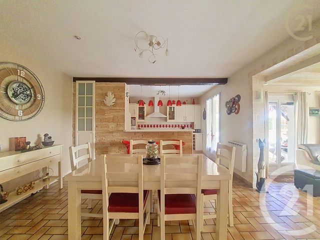 maison à vendre - 8 pièces - 167.0 m2 - ST SAUVEUR SUR ECOLE - 77 - ILE-DE-FRANCE - Century 21 Agence Chaumette