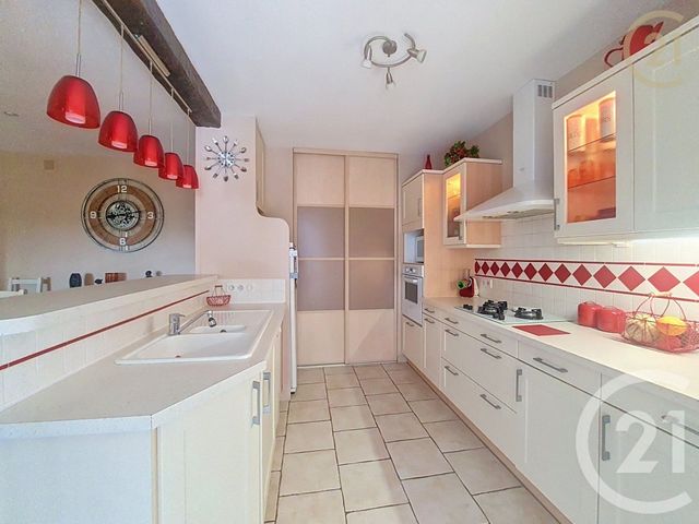 maison à vendre - 8 pièces - 167.0 m2 - ST SAUVEUR SUR ECOLE - 77 - ILE-DE-FRANCE - Century 21 Agence Chaumette