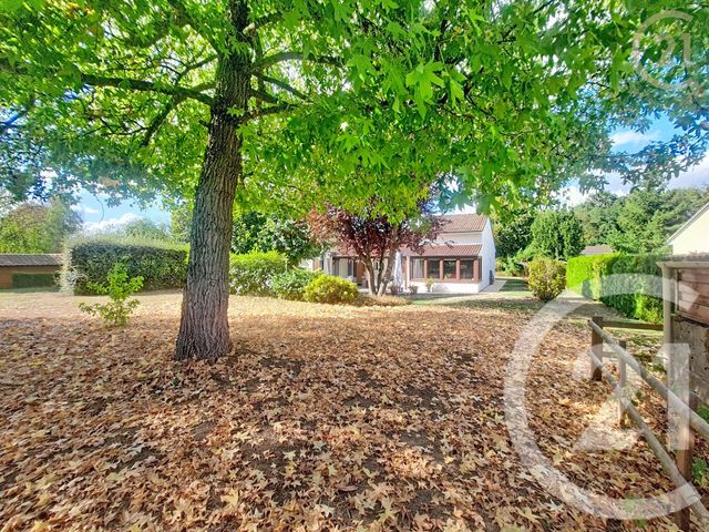 maison à vendre - 8 pièces - 167.0 m2 - ST SAUVEUR SUR ECOLE - 77 - ILE-DE-FRANCE - Century 21 Agence Chaumette