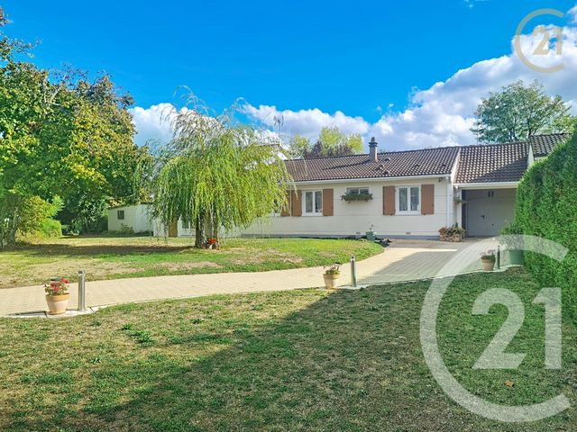 maison à vendre - 8 pièces - 167.0 m2 - ST SAUVEUR SUR ECOLE - 77 - ILE-DE-FRANCE - Century 21 Agence Chaumette