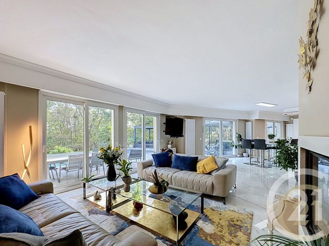 maison à vendre - 8 pièces - 225.4 m2 - 77 - ILE-DE-FRANCE - Century 21 Agence Chaumette